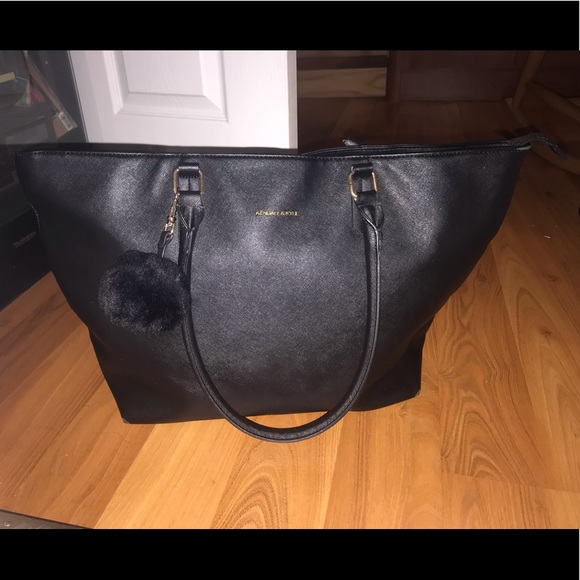 Kendal & Kylie Tote Bag - Picture 1 of 6